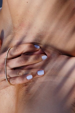 Capri Anderson nude photo 17 - Straw Hat On And Tits Bare, Capri Anderson Bends Over The Daybed