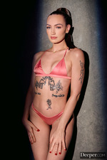 Mia Molotov And Katrina Colt Valentines Gift - 02