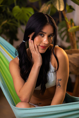 Carolina Guerrero | Dark-Haired Nude Posing On Hammock - Photo 00