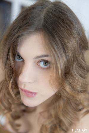 Naty Evans nude photo 11 - Naty Evans Pale Slim Brunette Naked On A Blue Armchair