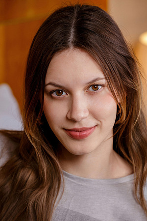 Gorgeous Brunette Giselle01