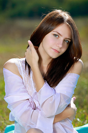 Dakota Pink | White Lace Lingerie Meadow | Big Tits & Hourglass - Photo 00