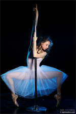 Ira Blue Ballerina - 01
