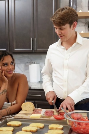 Isabella Jules Fucks Her Date After Dinner In The Kitchen - Photo 00