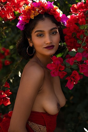 Angel Constance - Photo 06
