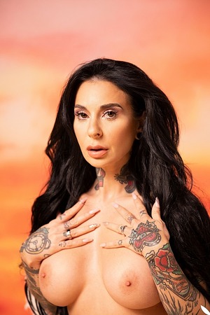 Joanna Angel - Photo 13