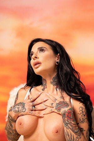 Joanna Angel - Photo 19
