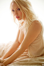 Sara Liz Cybergirl Of The Week - 01