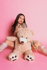 Diana Melison In XOXO - 16