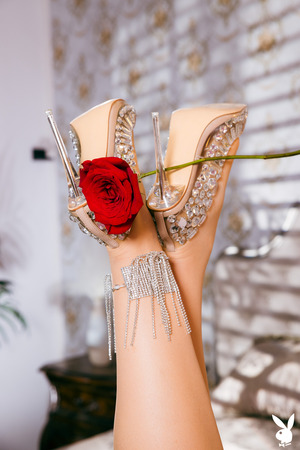 Ella Reese Sheer Robe And Red Rose On The Bed - Photo 02