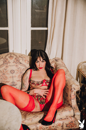 Sabina Magic Big Tits In Red Fishnet Bodystocking - Photo 04