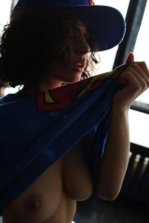 Brunette ShpitsyQ Pulls Up A Superman Tee At A Graffiti Wall - Photo 09