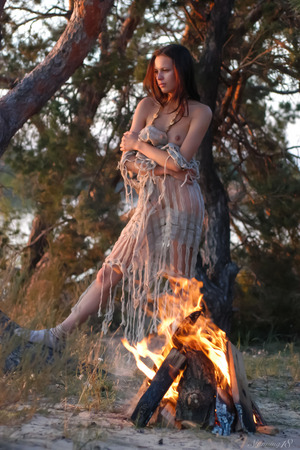 Alida And Evanthe Topless Together By A Bonfire - Photo 00