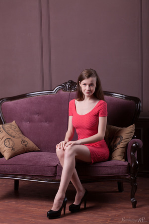 Emily Bloom Rolls A Red Dress Down Off Her Big Naturals - Photo 00