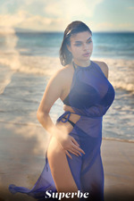 Lola Johnson Huge Tits On The Beach - 01