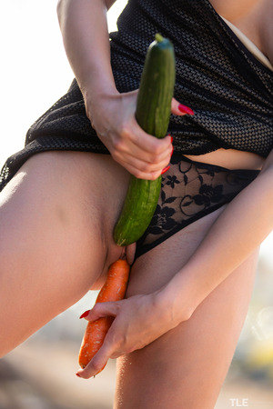 Bella Sucks A Carrot And Rubs A Cucumber Between Her Legs - Photo 09