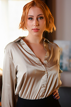 Busty Redhead Milf Felice Morgan