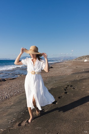 Layla Scarlett Spreads On A Greek Beach At Sunset - Photo 00