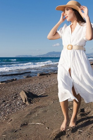 Layla Scarlett Spreads On A Greek Beach At Sunset - Photo 01