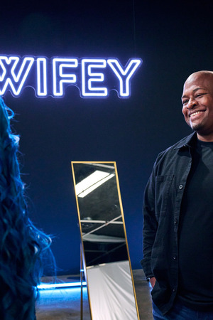 Kira McKay Blue Hair Hotwife Studio Bed Cuckold Set - Photo 04